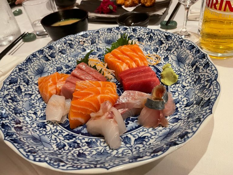 18 sashimis delicieux 768x576
