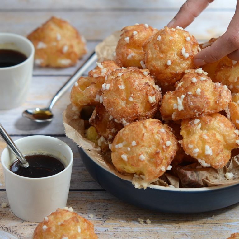 chouquettes 768x768