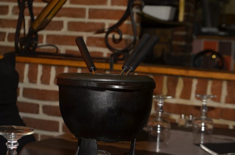 fondue bourguignonne 768x509