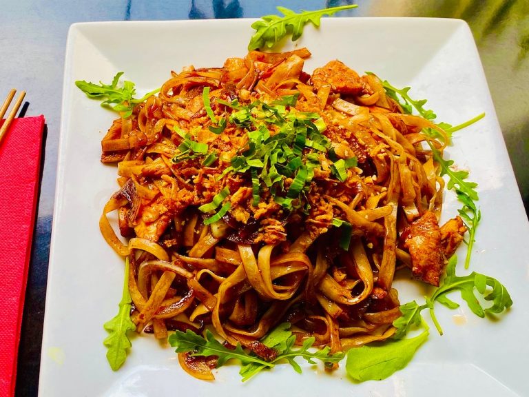 pad thai poulet 768x576