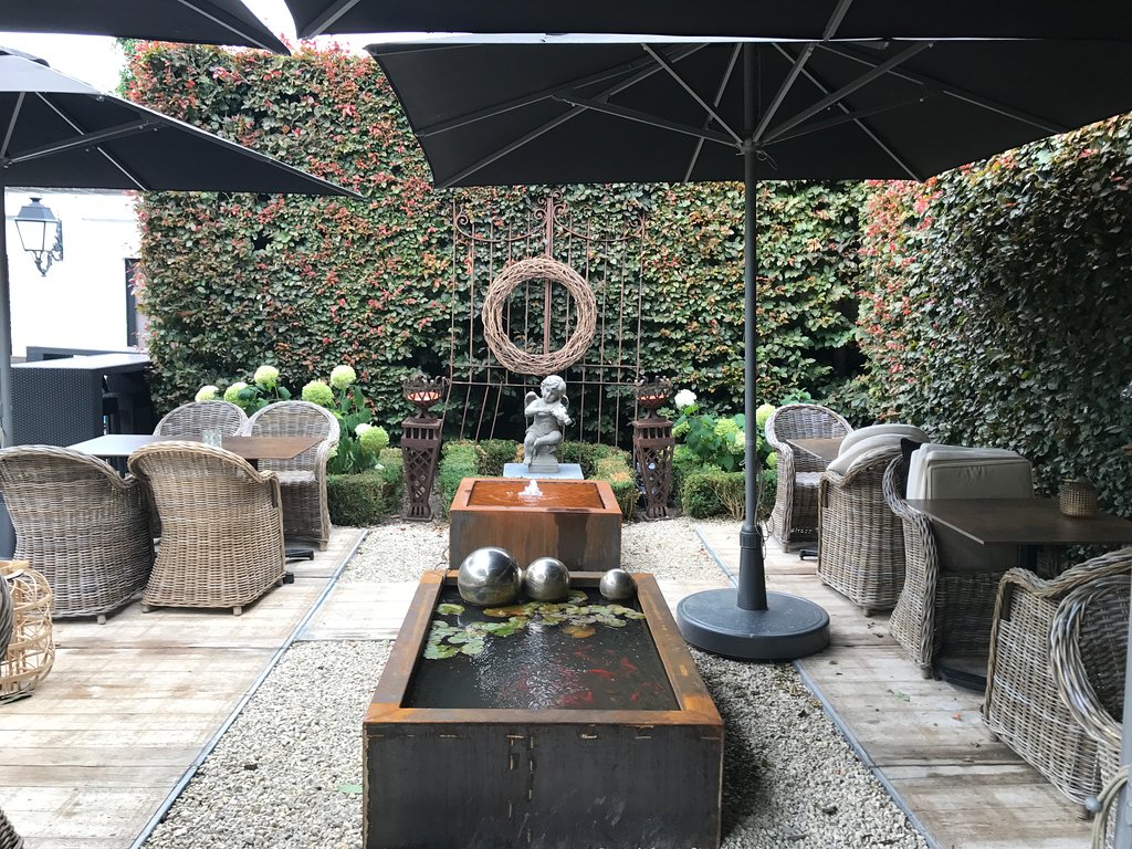 prachtige zen binnentuin