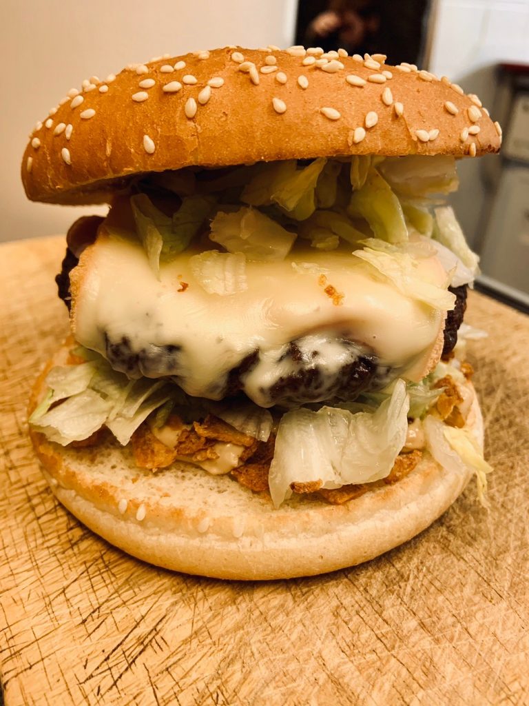 raclette burger pain 768x1024