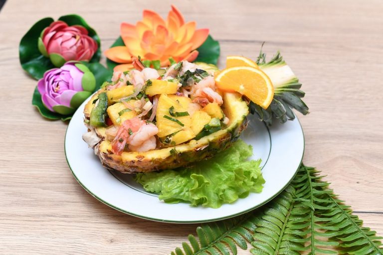 salade de crevettes et 768x512