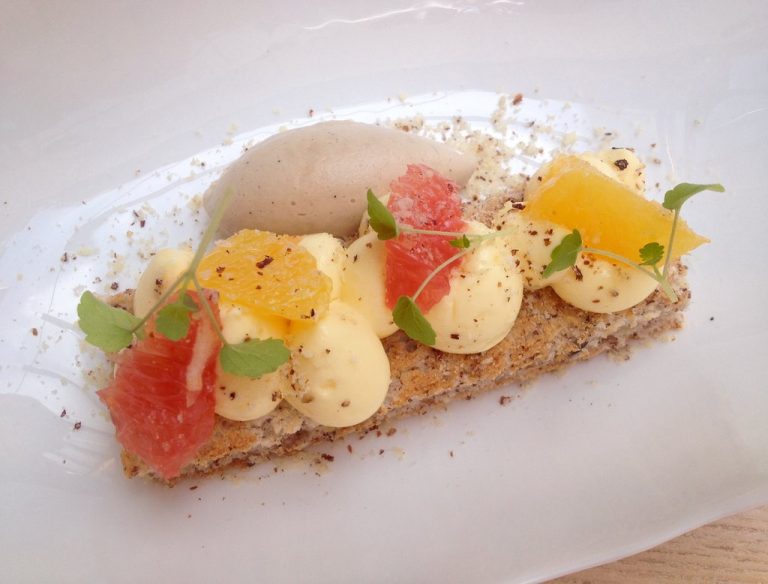 sucette noisette 768x584