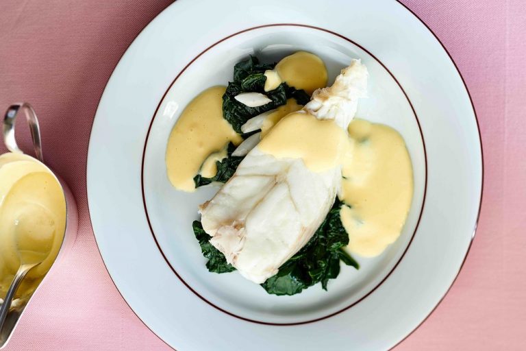 turbot poche sauce hollandaise 768x512