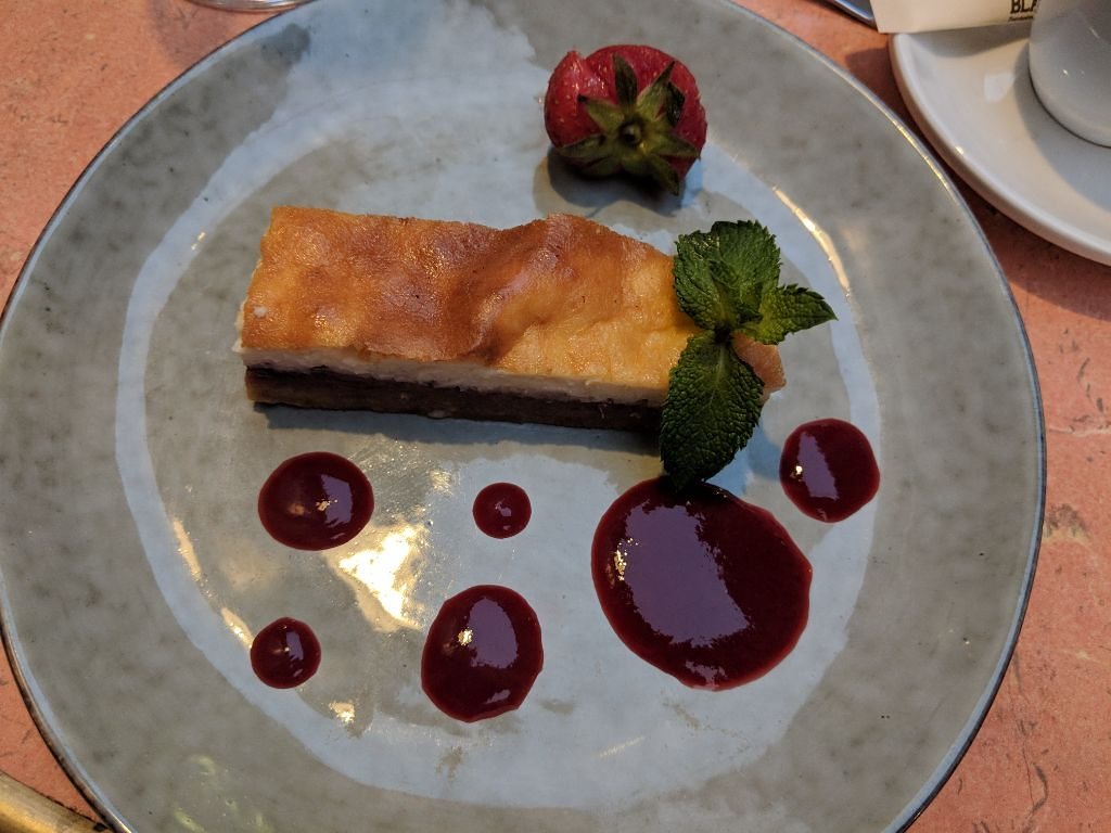 319381533409396840 largejpg