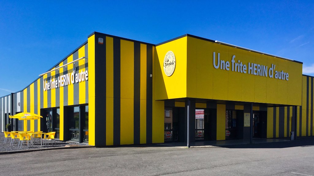 96 places et un parking