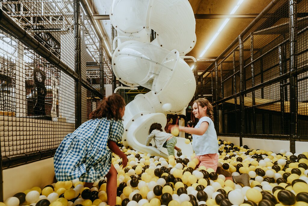 aire de jeux pour enfants