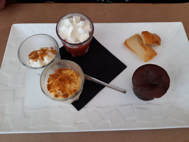 assiette de gourmandises 768x576