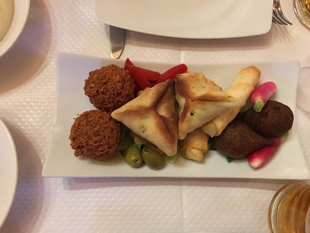 assortiments de mezzes