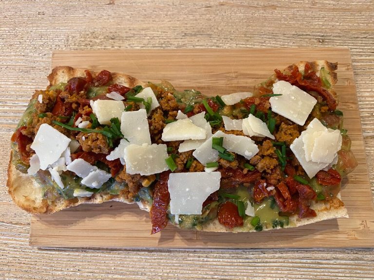 bruschetta guacamole 768x576