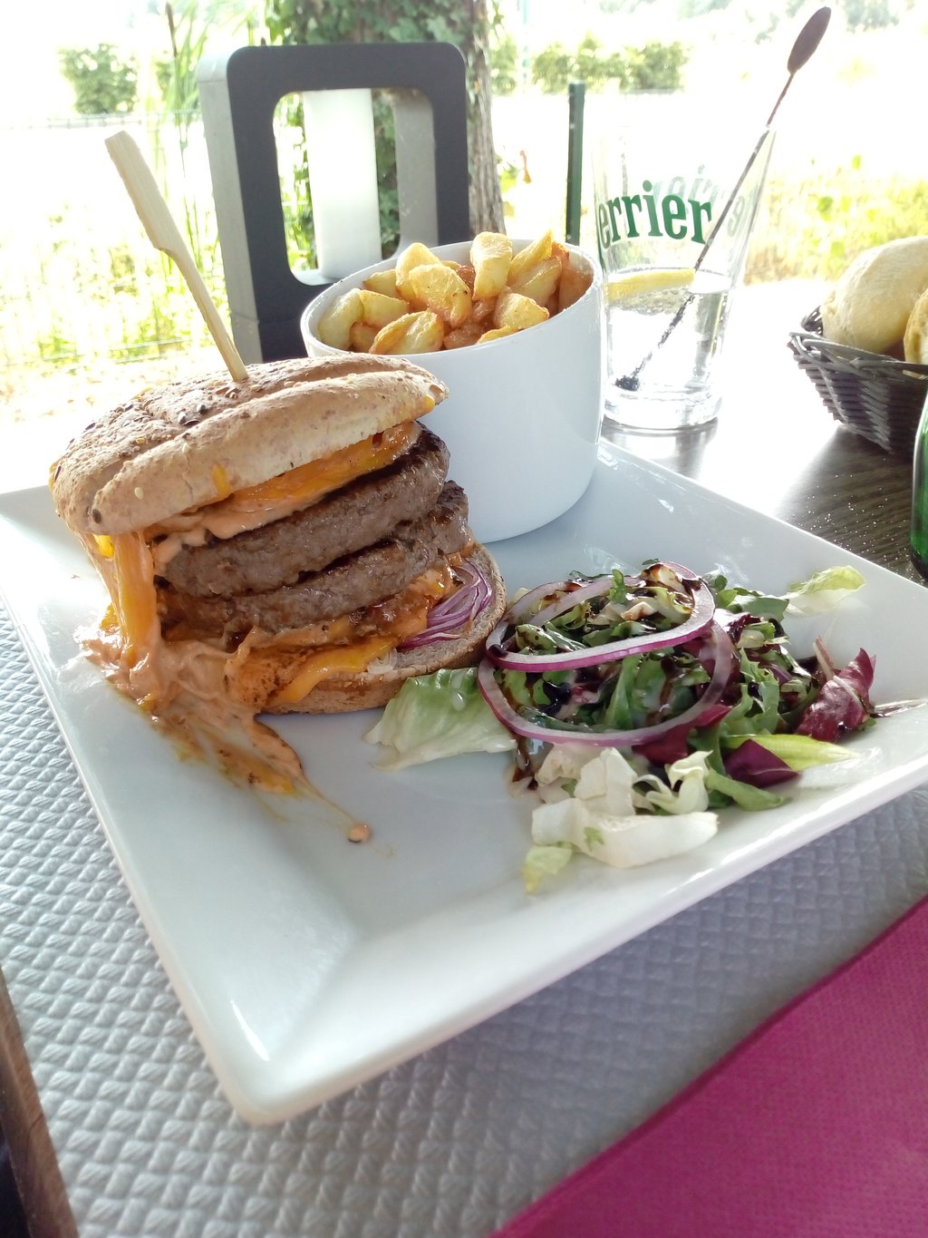 burger avec viande fraiche