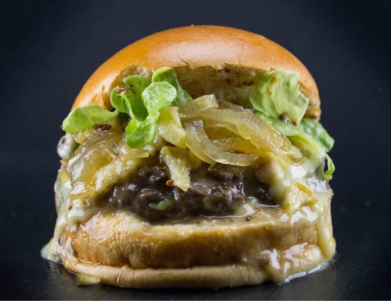 burger normandy 768x590