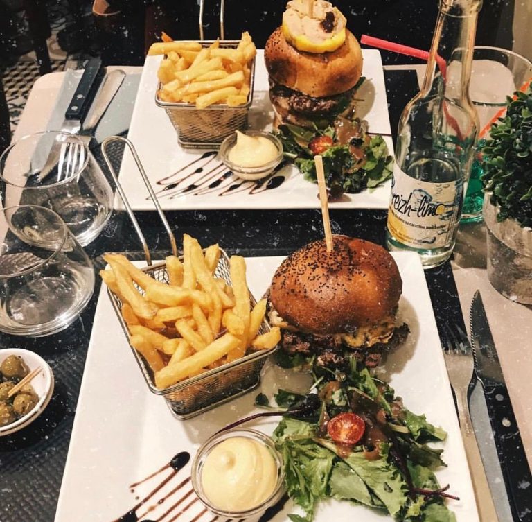 burgers faits maison 768x753