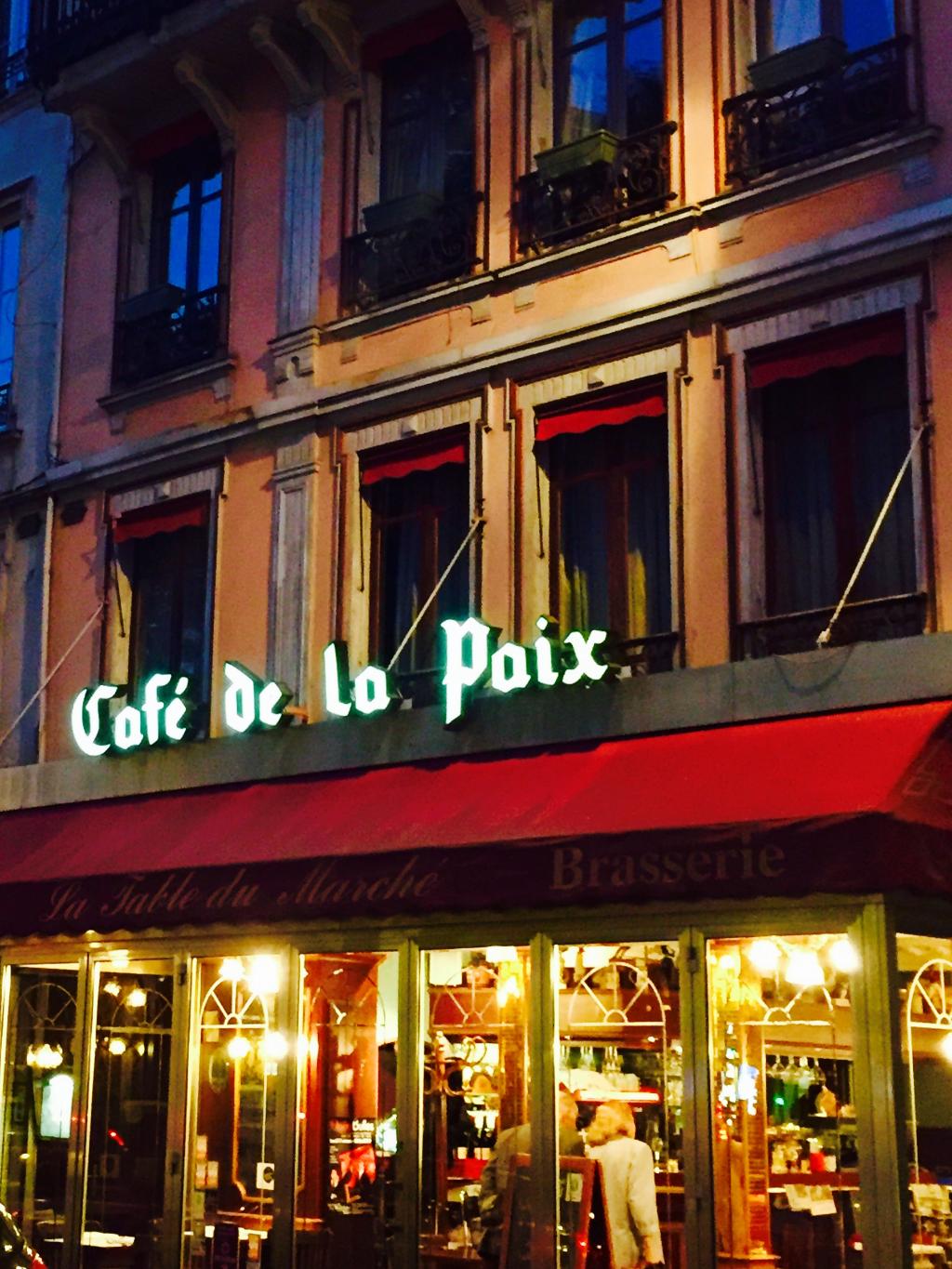cafe de la paix