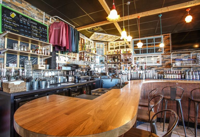 comptoir du bar 768x527