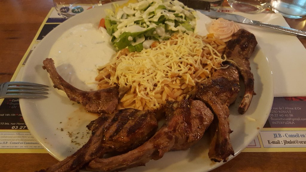 cotes d agneau et pates