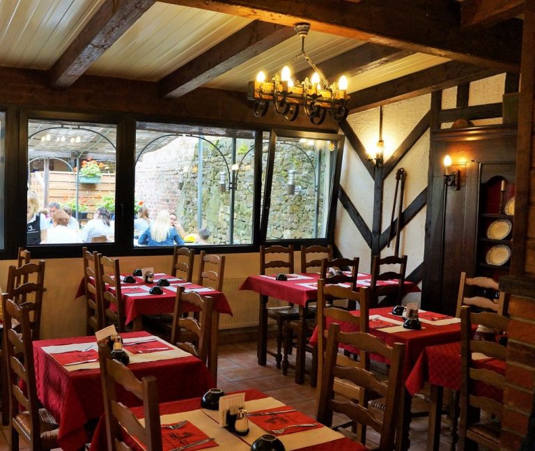 creperie bretonne aqrriere 768x647