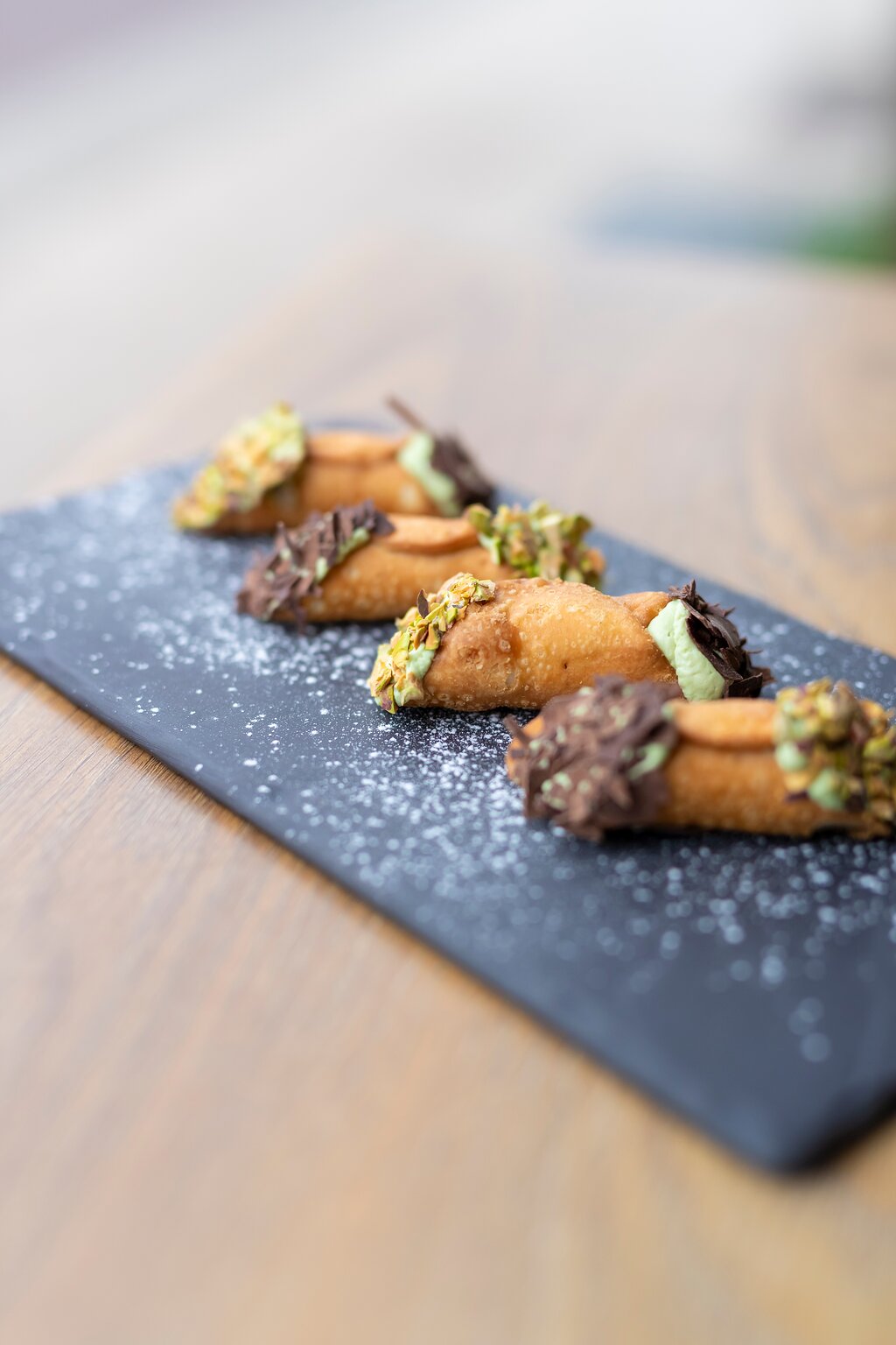 dessert cannoli sucre