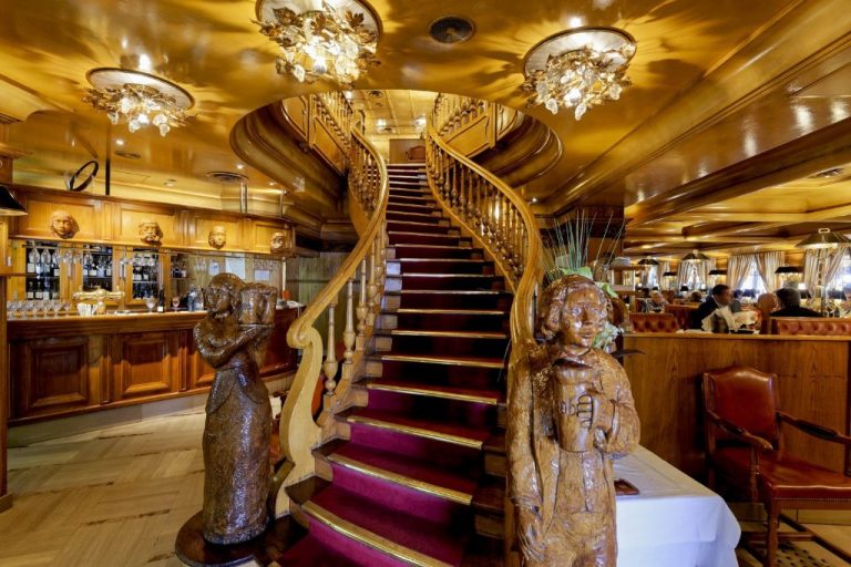 escalier 768x512