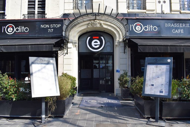 facade du restaurant 768x512