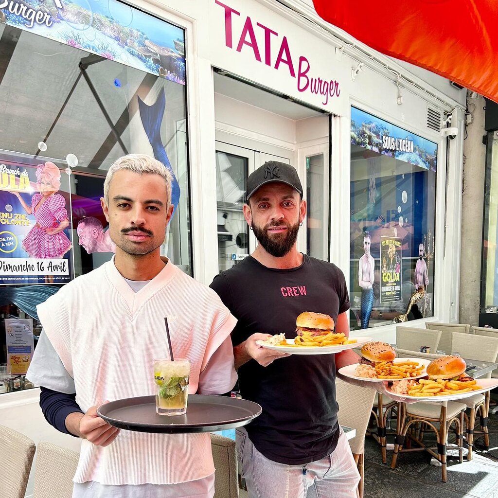 l equipe du tata burger