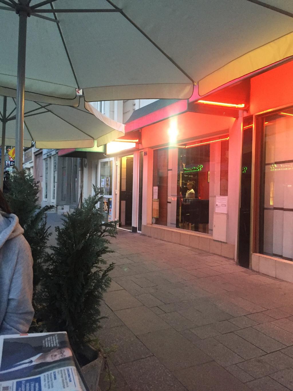 la facade du restaurant 1