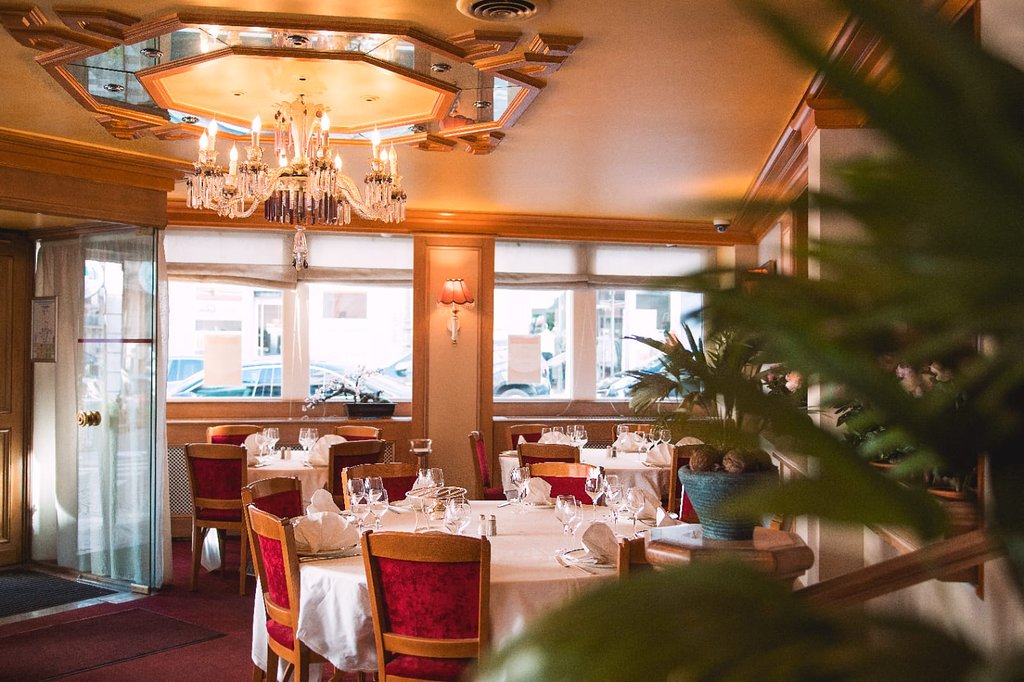 new jawad longchamp nice