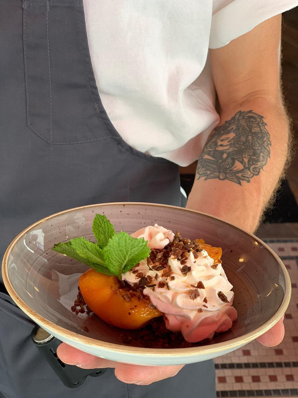 peche rotie et son crumble