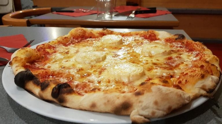 pizza 4 fromages 768x432