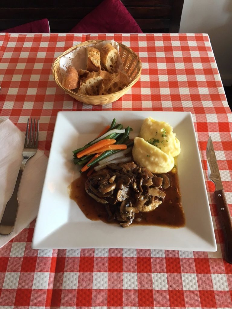 plat 6 768x1024