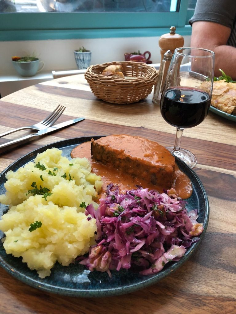 plat du jour pain de 768x1024