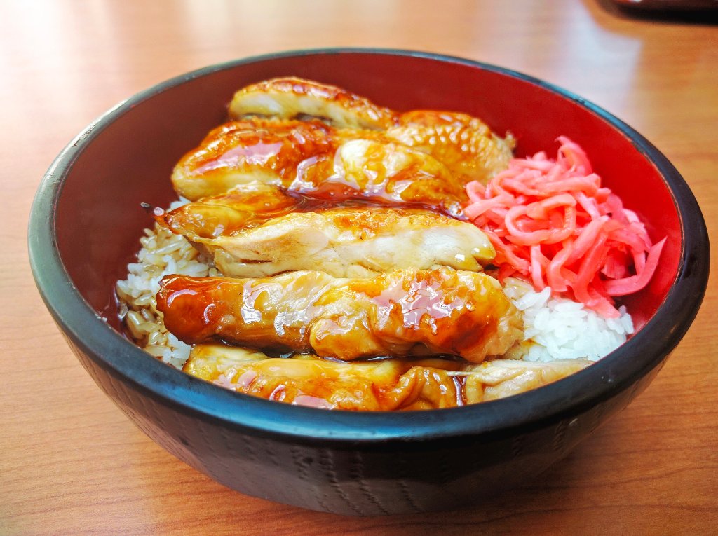 poulet avec du riz tori