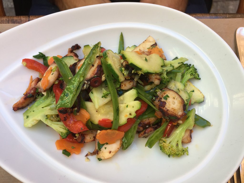 poulpe aux petits legumes