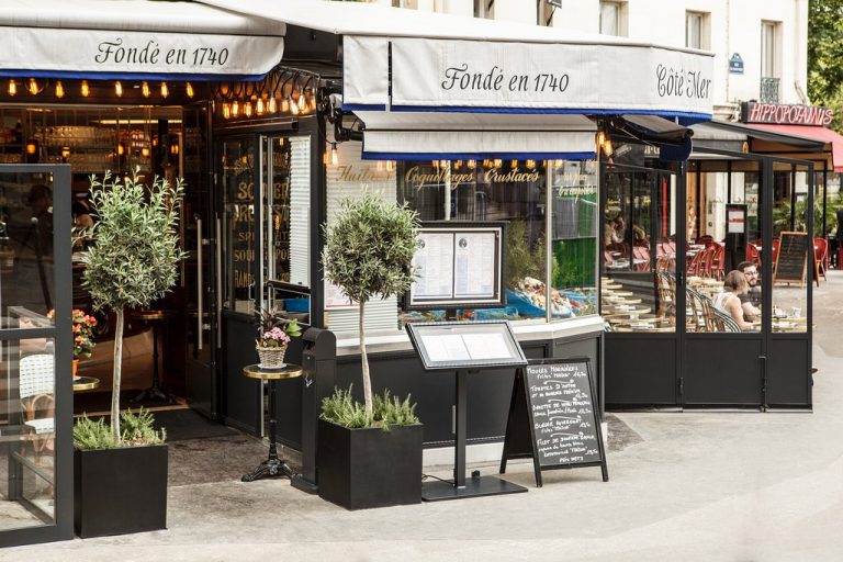 restaurant refait a neuf 768x512