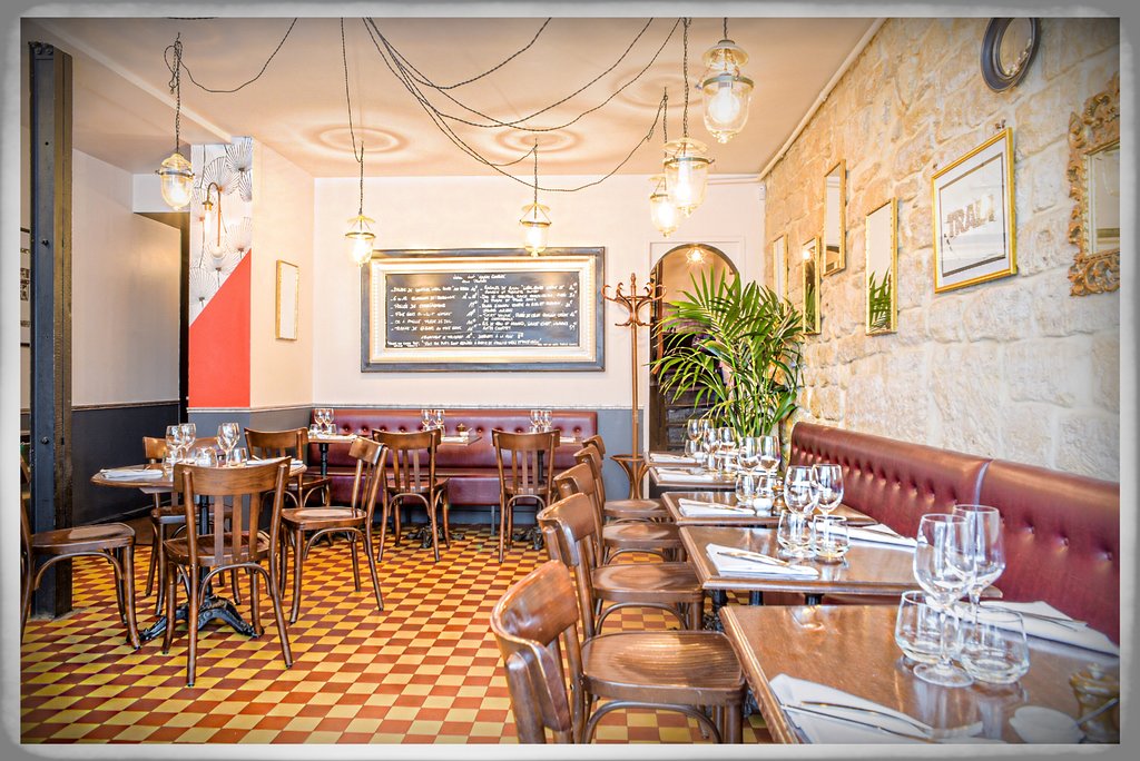 salle du restaurant 2