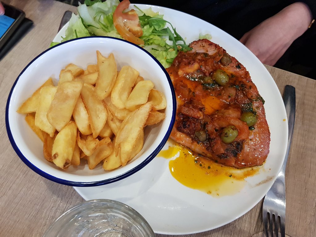 steak de thon et salade