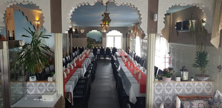 tables reception 768x374