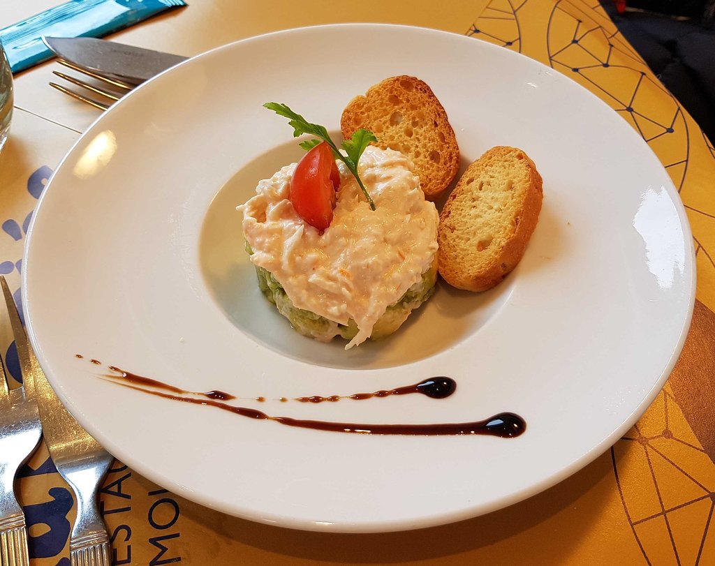 tartare d avocat surimi