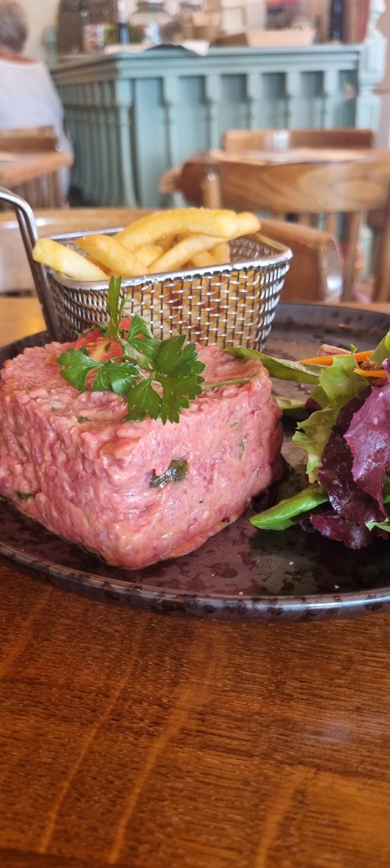 tartare de beouf et ses 768x1706