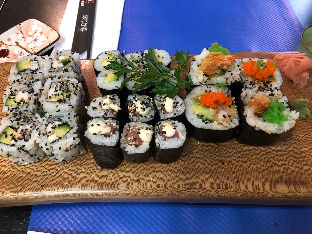 thai thai sushi 1